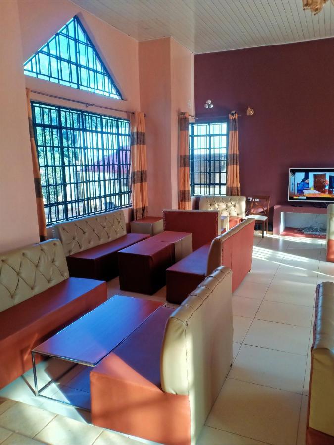 The Peak Meadows Hotel Nyeri Ngoại thất bức ảnh